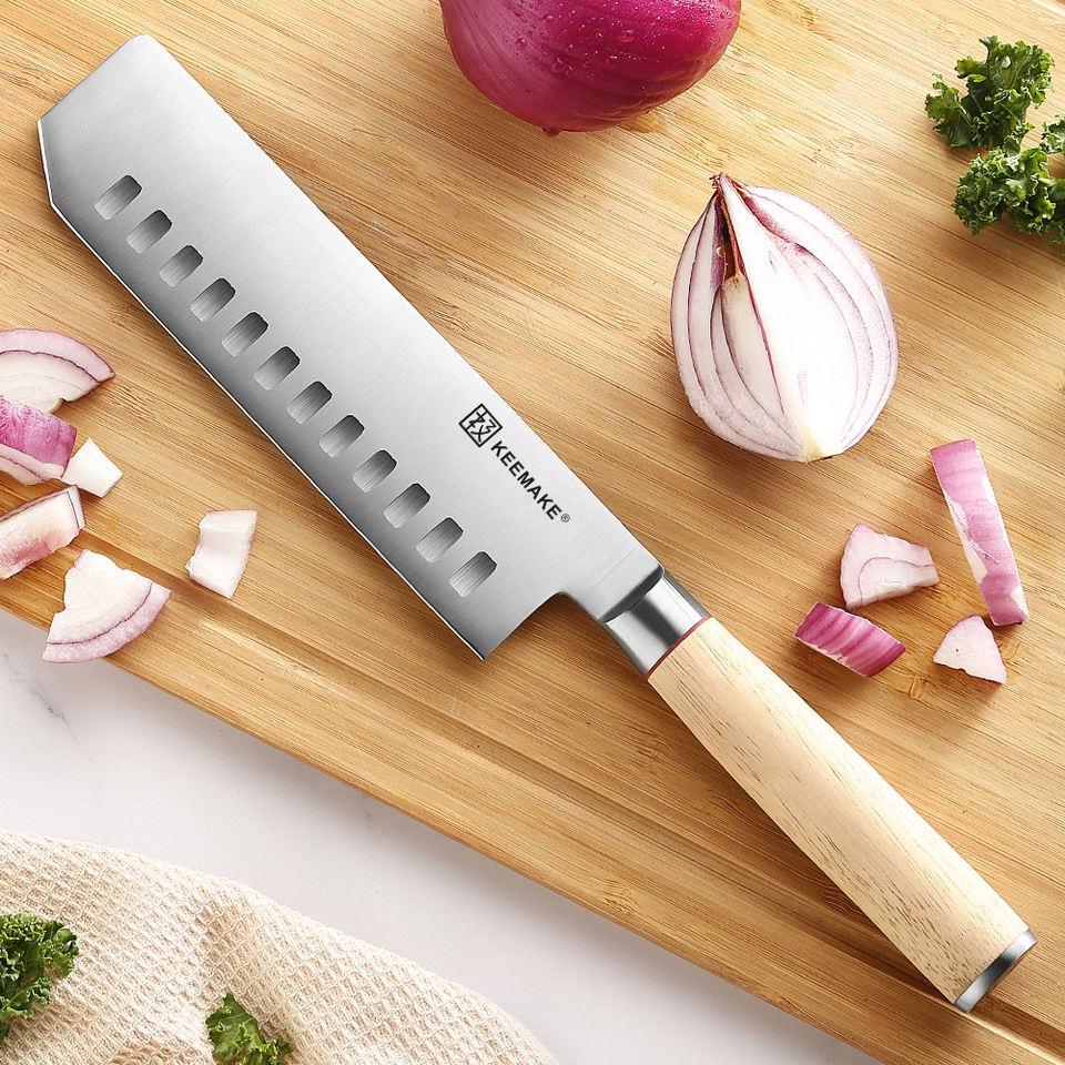 Nakiri Chêne Clair — 17,8 cm — détail et mise en situation