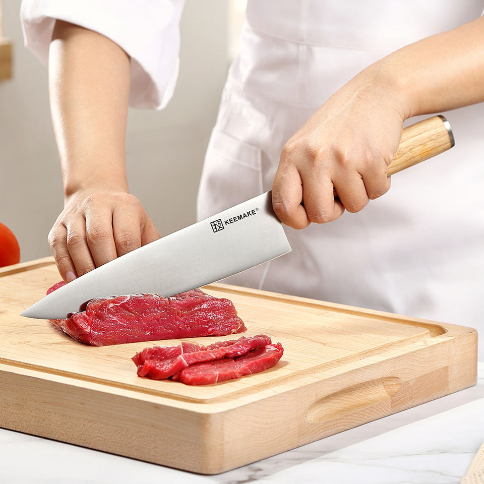 Couteau de chef Chêne Clair — 20,3 cm — détail et mise en situation