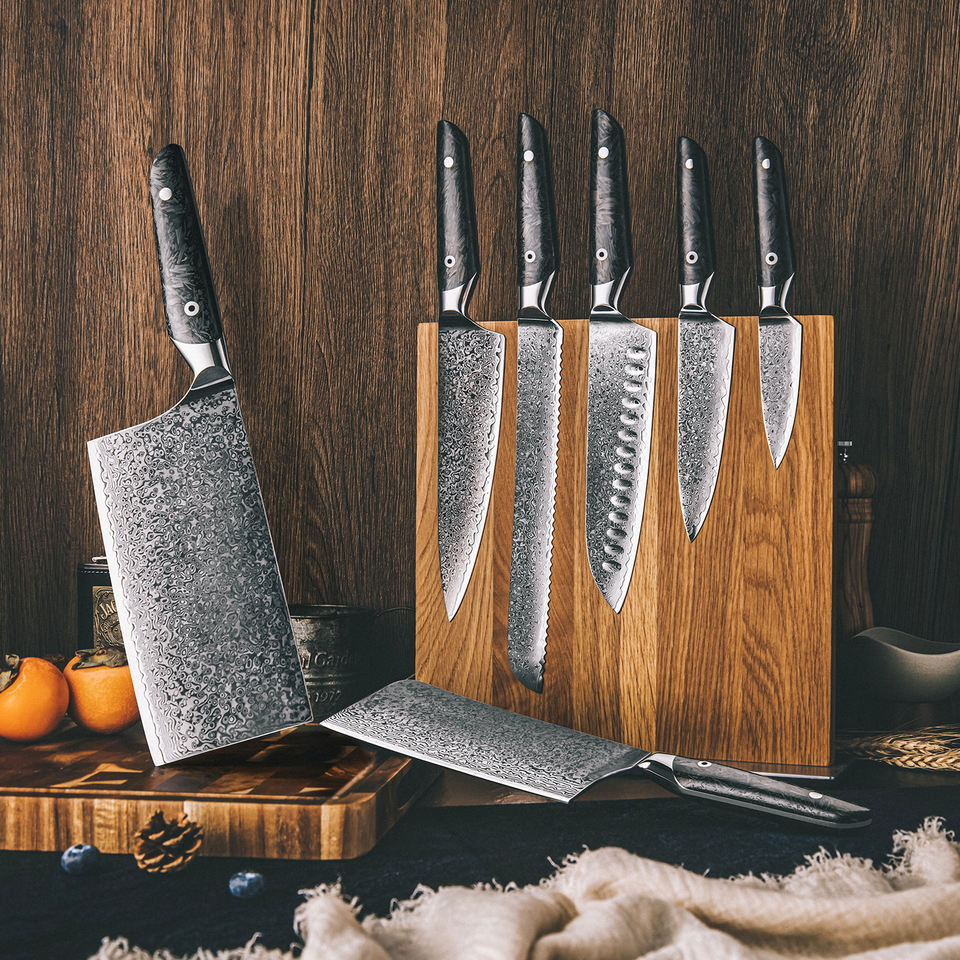 Carbone Intégral — 7 couteaux Damas et coffret
