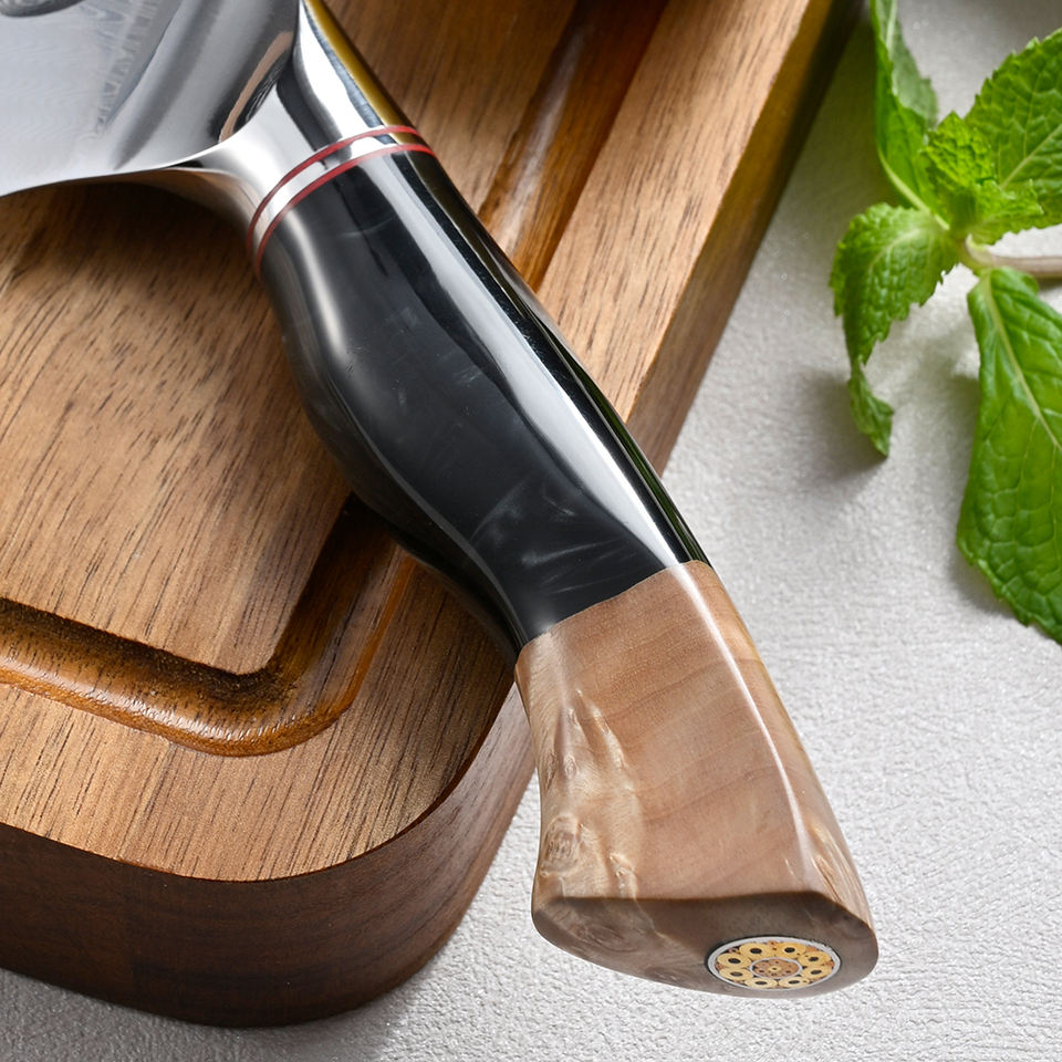 Santoku Obsidienne — 17,8 cm — détail et mise en situation