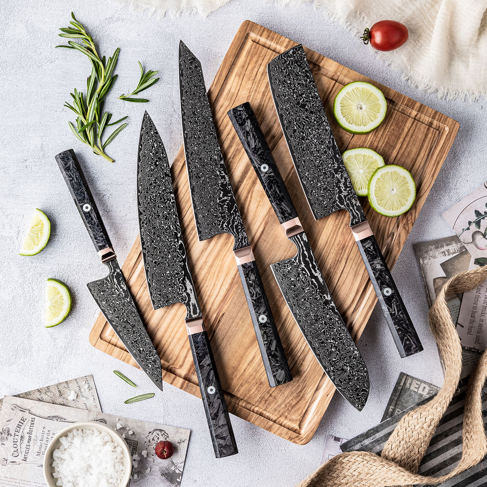 Carbone Cuivré — 5 couteaux Damas et coffret