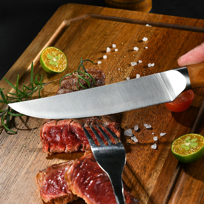 Table Olive Classique — 4 couteaux à steak et coffret