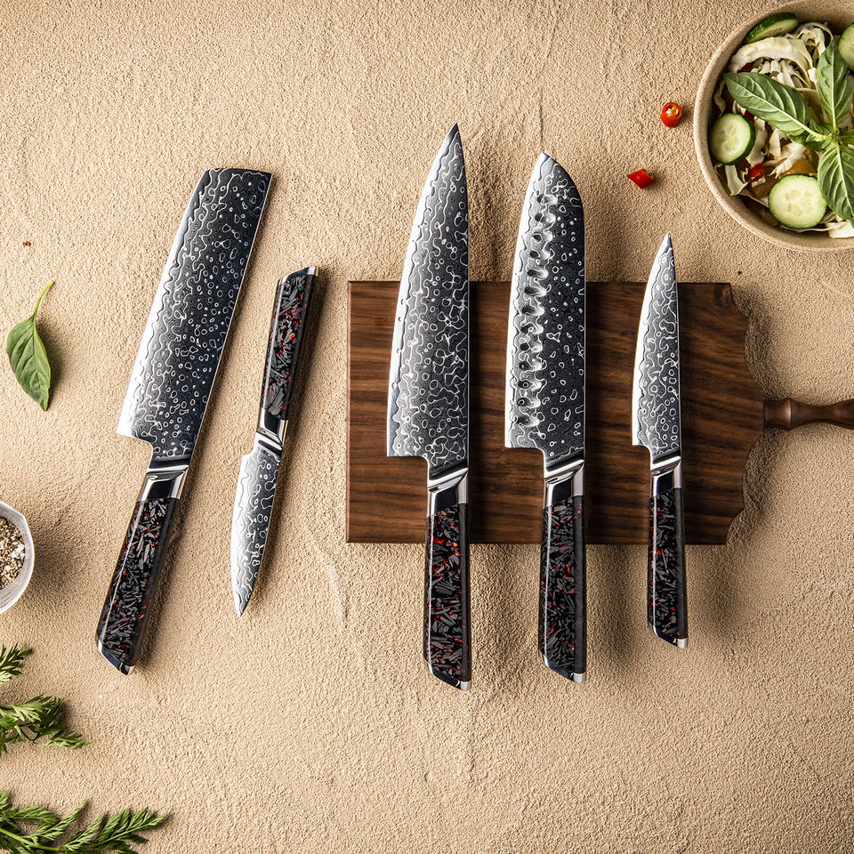Carbone Tracé — 5 couteaux Damas et coffret