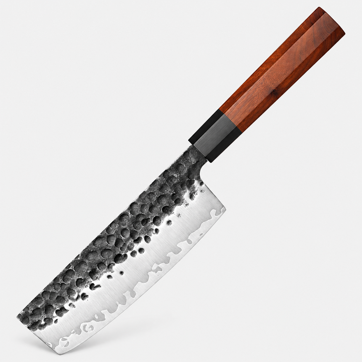 Nakiri Terre Rouge — 17,8 cm — vue sur fond gris