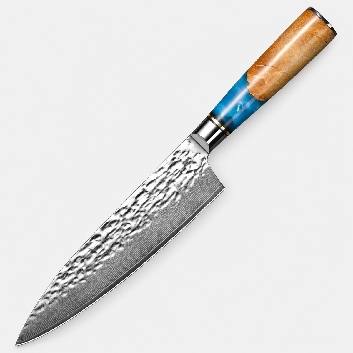 Couteau de chef Azur Martelé — 20,3 cm — vue sur fond gris