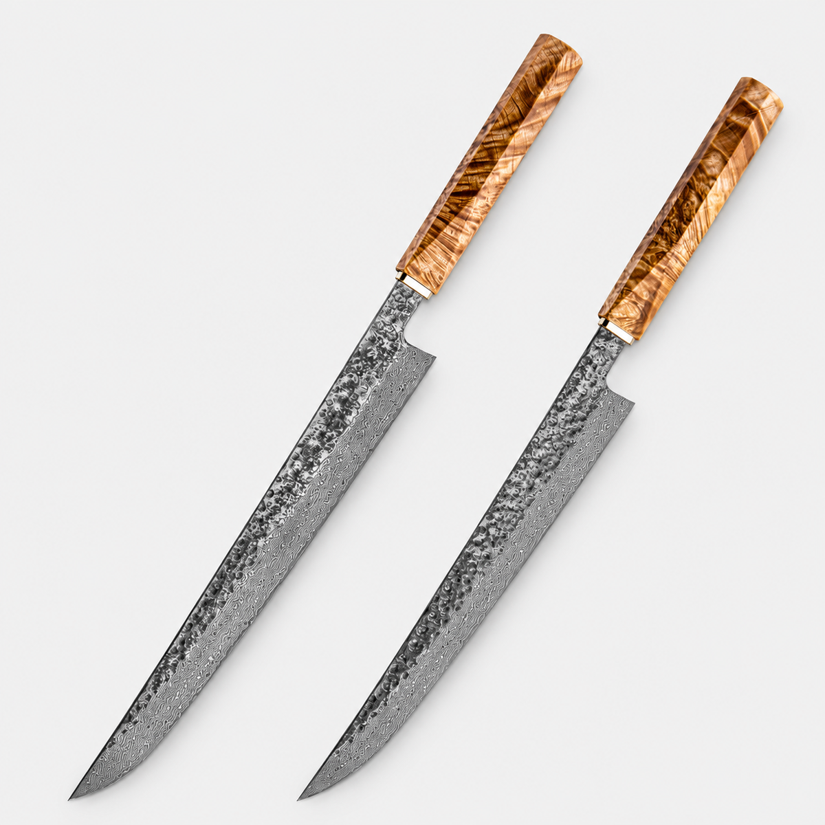 Duo Sashimi — 2 couteaux longs Damas — vue complète sur fond gris