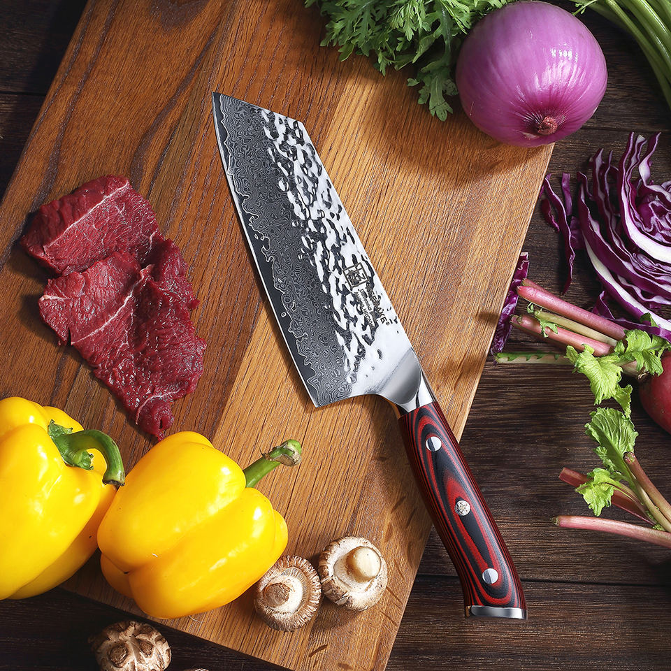 Nakiri Rouge Minéral — 17,8 cm — détail et mise en situation