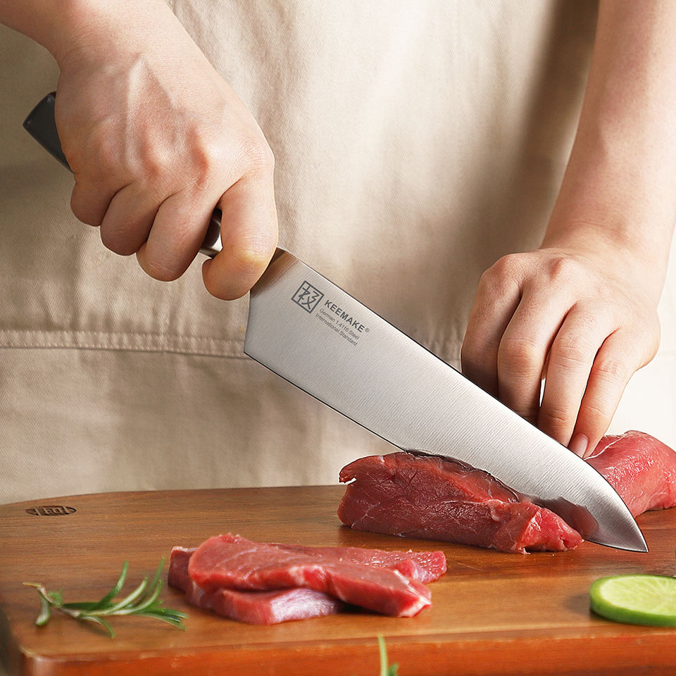 Santoku Métal — 20,3 cm — détail et mise en situation
