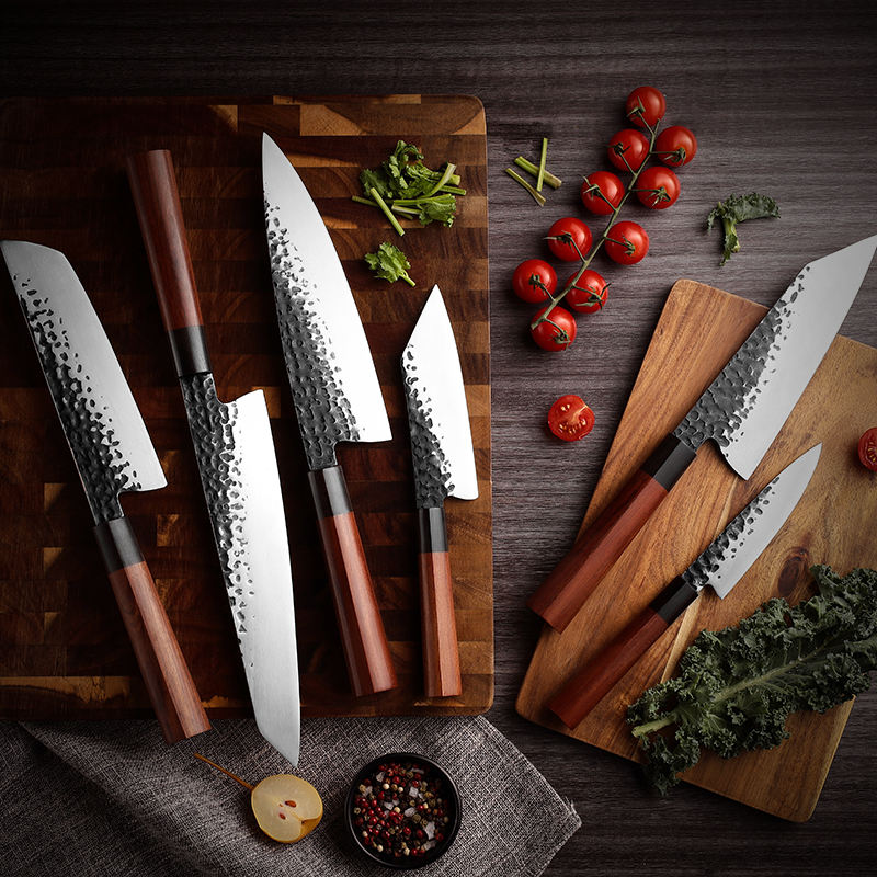 Bois de Braise — 8 couteaux de cuisine