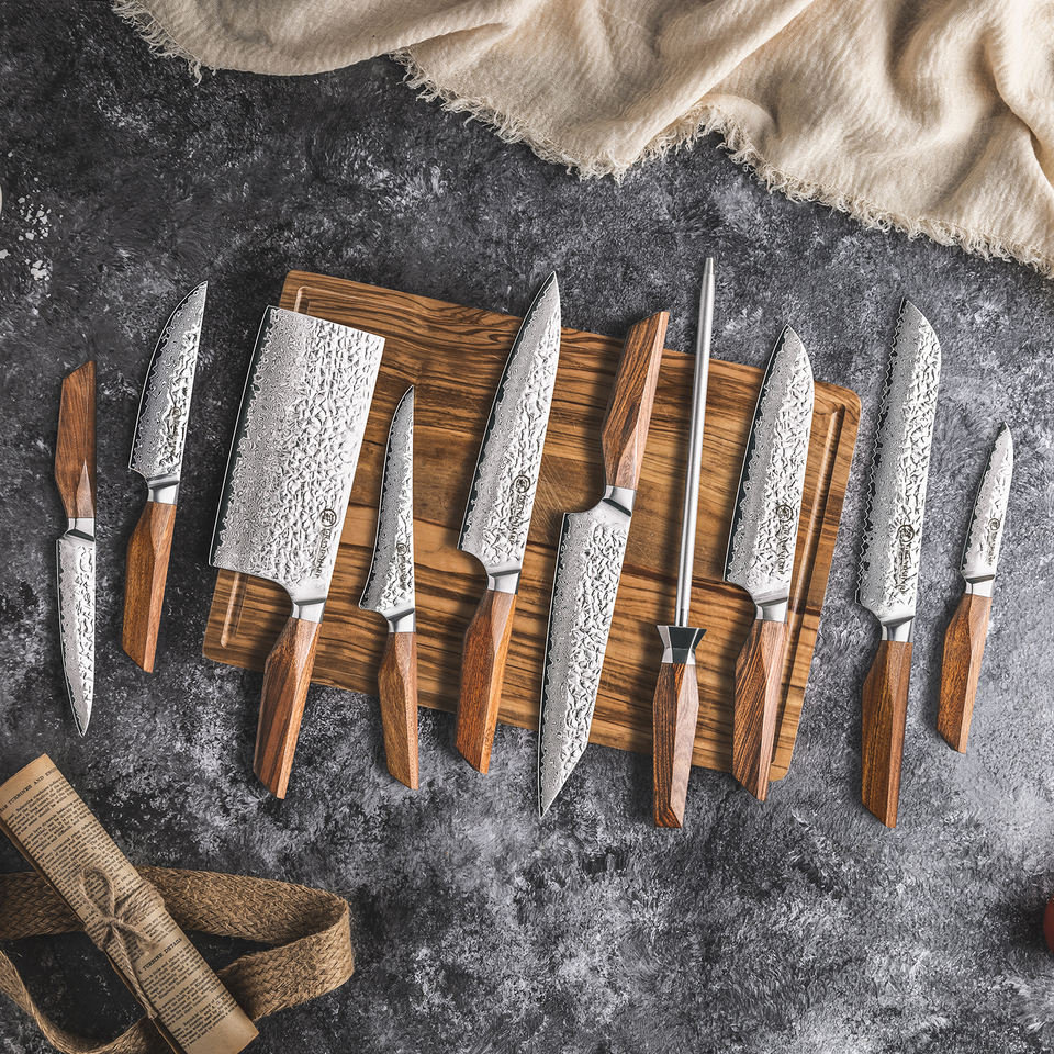 Roseau Grand Service — 10 couteaux Damas et coffret