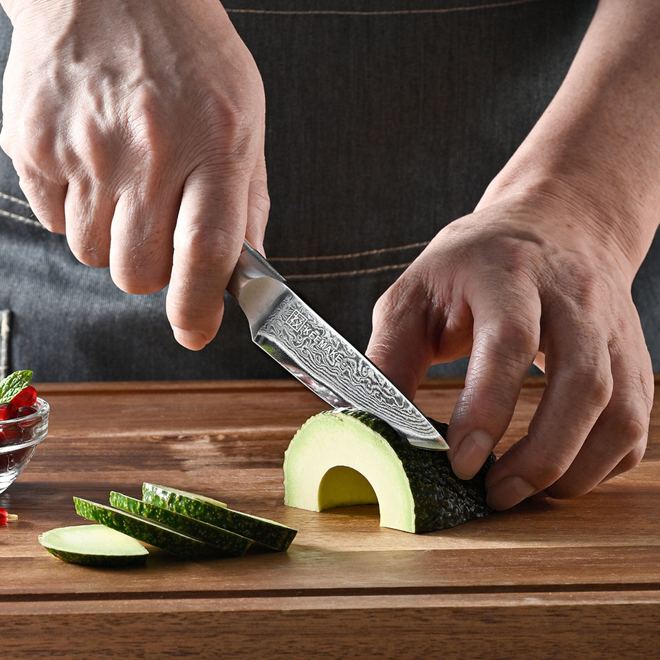 Couteau d’office Olivier Damas — 8,9 cm — détail et mise en situation