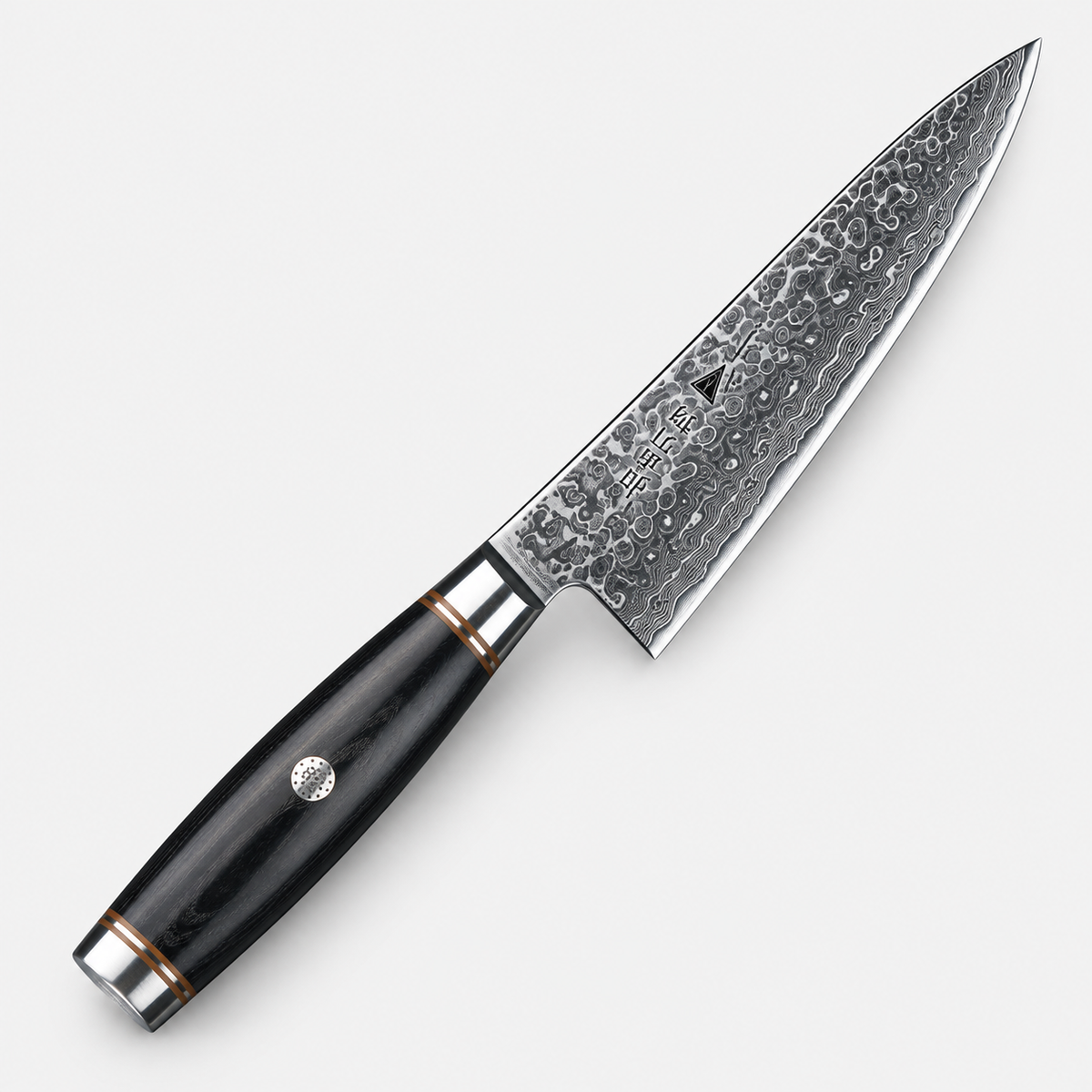 Santoku Damas Obscur — 12,7 cm — vue sur fond gris
