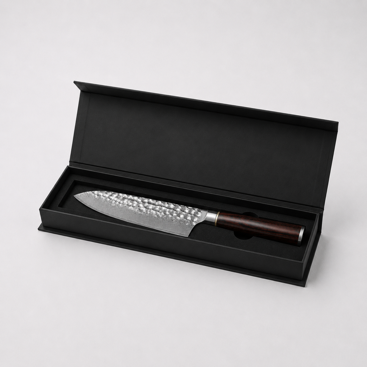 Couteau Santoku Japonais en acier - Série Takumi — vue 6